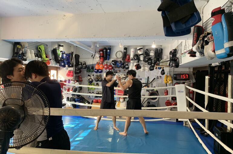 move12/8木曜トレーニング風景