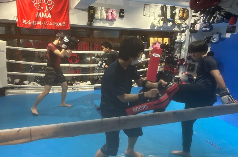 move4/1水曜トレーニング風景【キックボクシング　MMAジム】