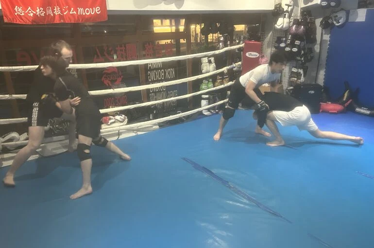    【MMA　キックボクシングジム】move4/22水曜トレーニング風景   