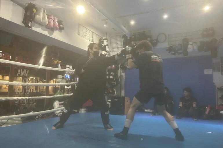    【総合格闘技ジム】move4/24金曜トレーニング風景   