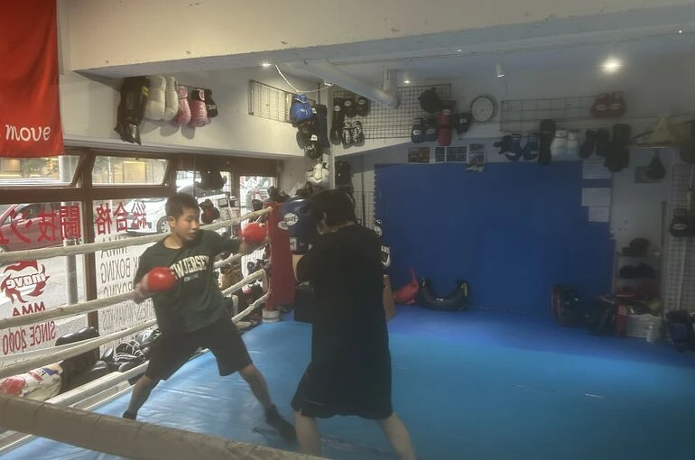    move5/27水曜トレーニング風景【MMA　キックボクシングジム】   