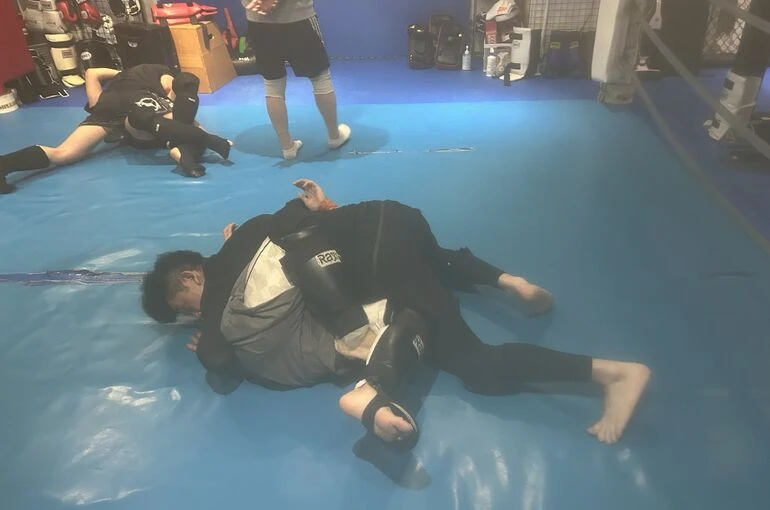    move6/9火曜トレーニング風景【キックボクシング　MMAジム】   