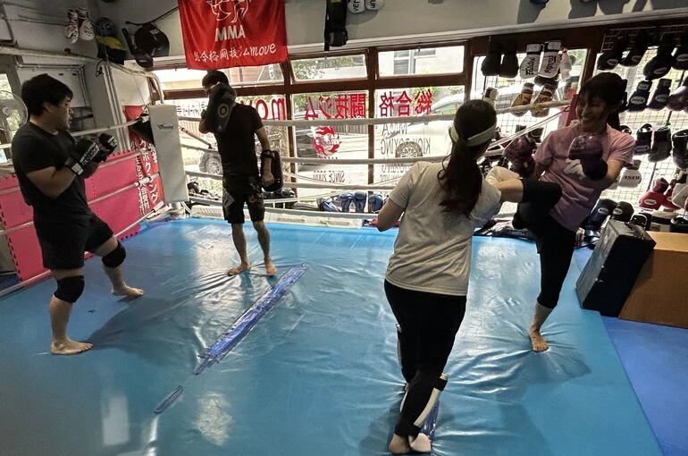    move7/5日曜トレーニング風景【MMA　キックボクシング　ボクシングジム】   