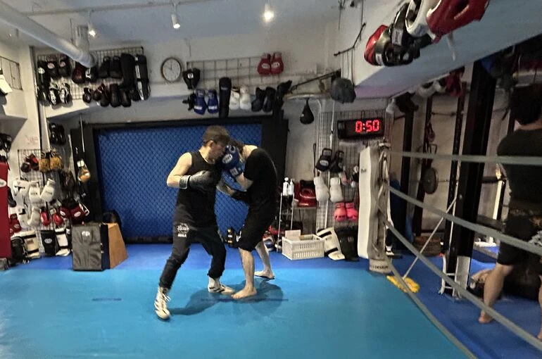    move7/5日曜トレーニング風景【MMA　キックボクシング　ボクシングジム】   