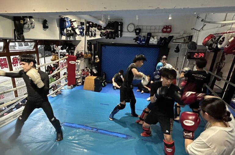    move7/5日曜トレーニング風景【MMA　キックボクシング　ボクシングジム】   