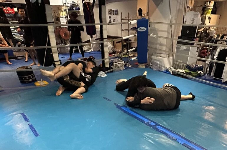    move7/5日曜トレーニング風景【MMA　キックボクシング　ボクシングジム】   