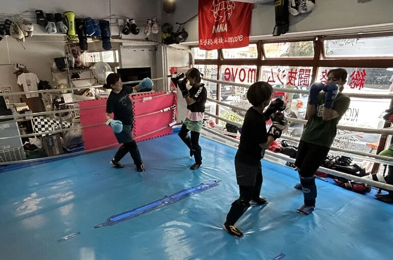    move8/4火曜トレーニング風景【総合格闘技ジム】   