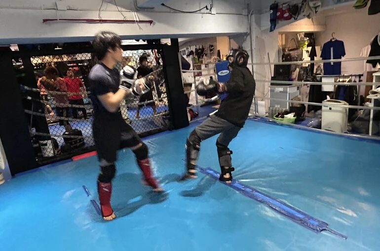    move9/5土曜トレーニング風景【総合格闘技ジム】   