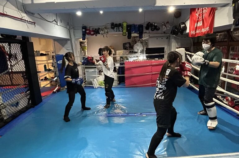    move10/7水曜トレーニング風景【MMA　キックボクシングジム】   
