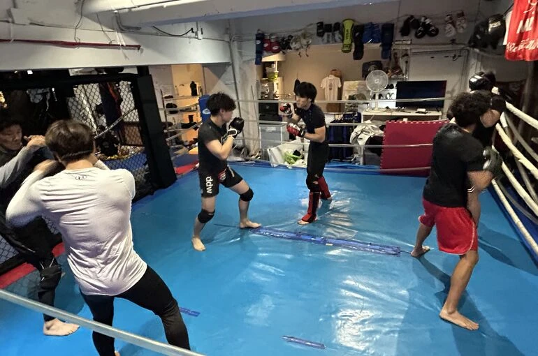    move10/7水曜トレーニング風景【MMA　キックボクシングジム】   