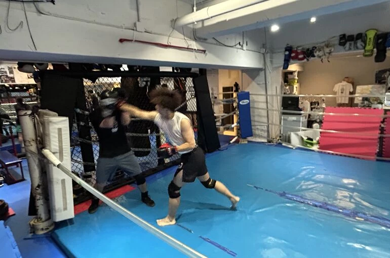    move10/10土曜トレーニング風景【格闘技ジム】   