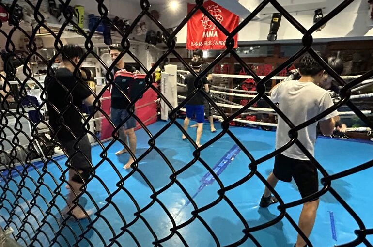    move10/20火曜トレーニング風景【格闘技ジム】   